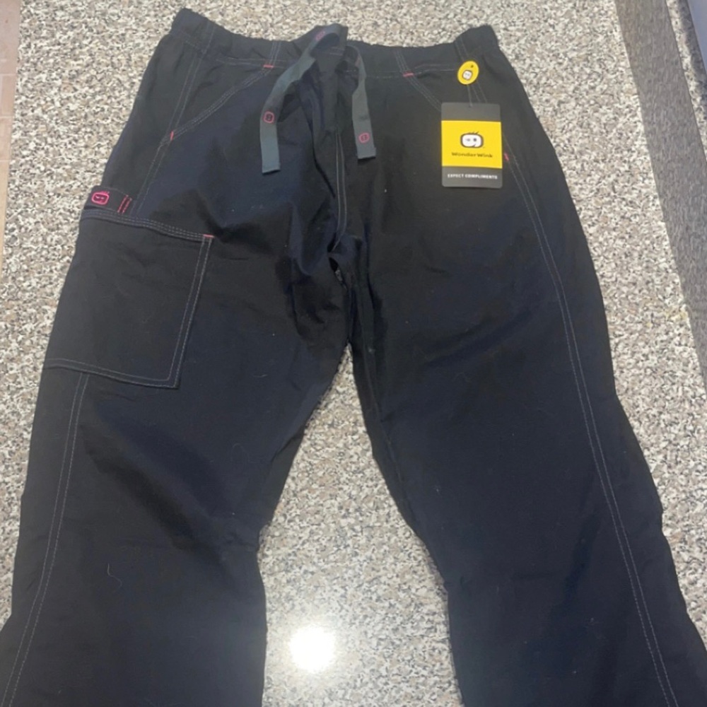 Size small black cargo flared scrub pants